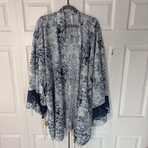 Cacique Blue Floral Lace Trim Kimono Robe Size 26/28
